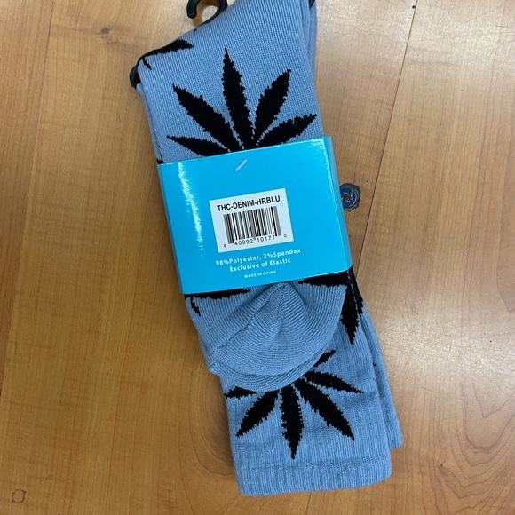 Men’s weed socks - Picture 2 of 2